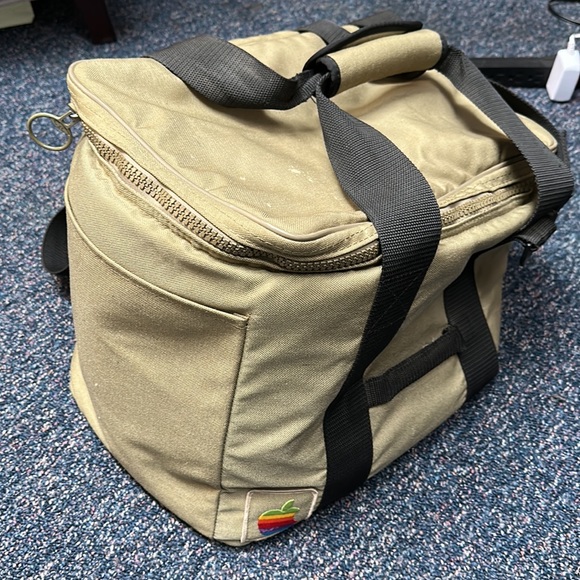 Vintage 1984 Original Rainbow Apple Macintosh Computer Carrying Bag RARE - Picture 3 of 11